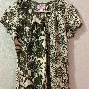 Koi Patterned Top in Green and Cream